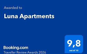 Luna Apartments
